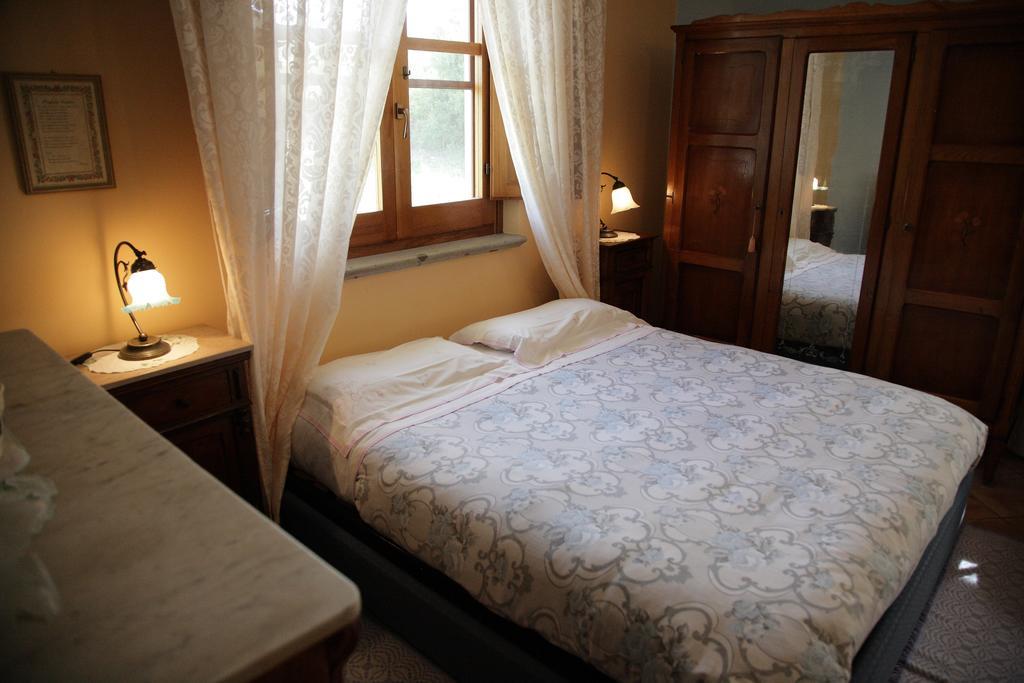 Su Livariu Siamaggiore Zimmer foto